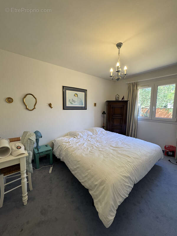 Maison à PEZILLA-LA-RIVIERE