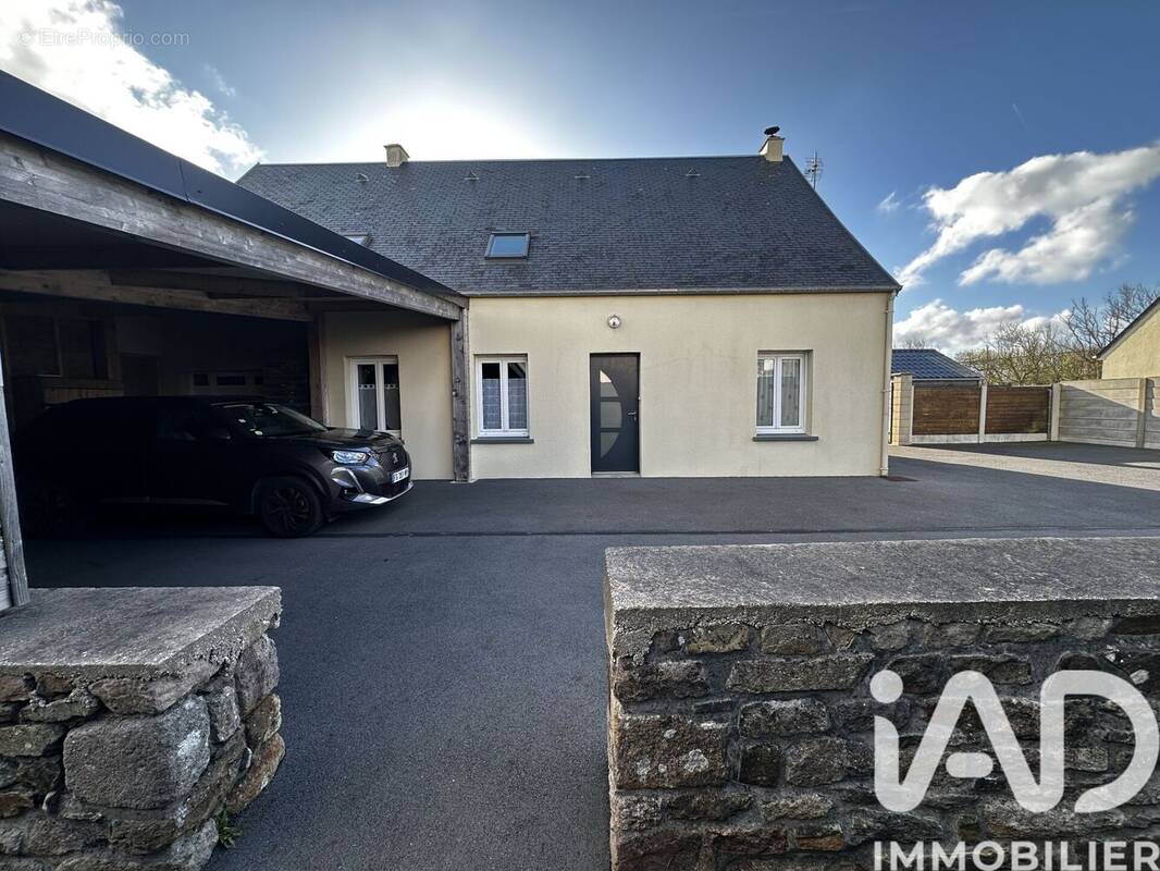 Photo 1 - Maison à VAUVILLE