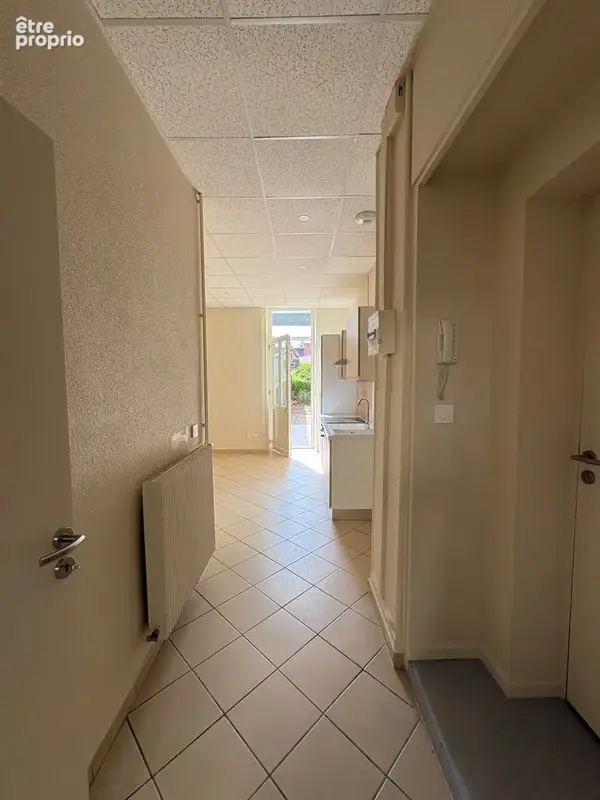 Charlieu - appartement de type 2 en rez-de-jardin avec terrasse et extérieur privatif - photo 15