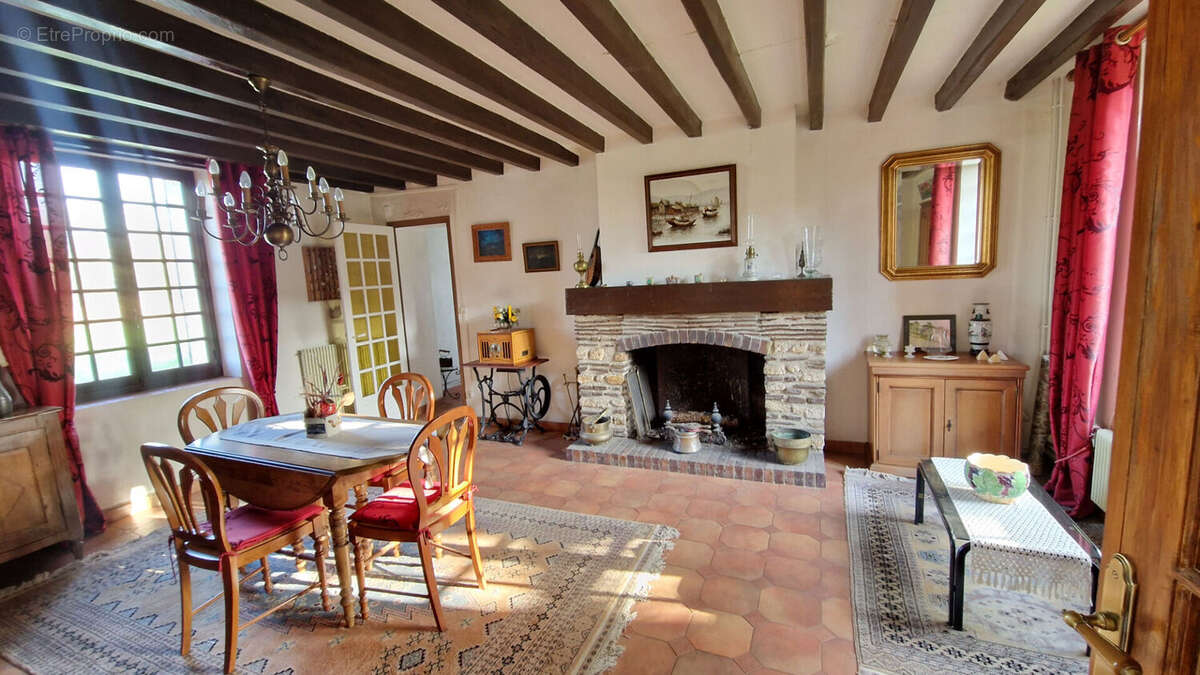 Maison à MAINTENON
