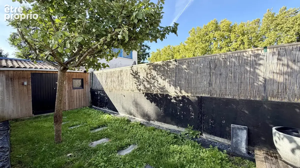 WAMBRECHIES : Maison rénovée 3 chambres avec jardin - photo 3