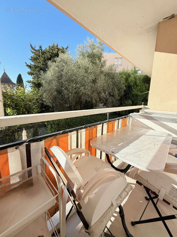 Appartement à LE CANNET