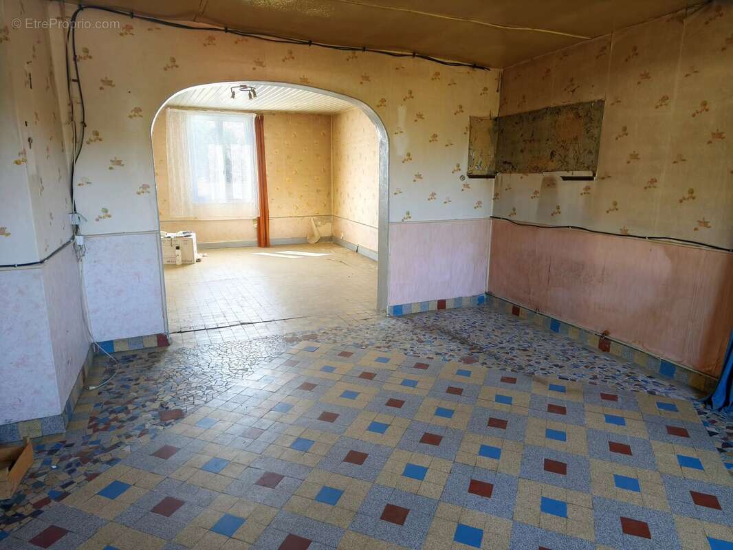 Maison de campagne 4 chambres . - photo 3