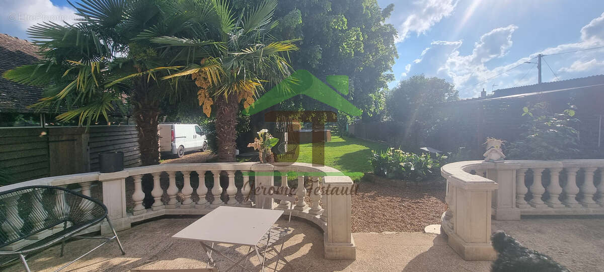 Maison à DROUE