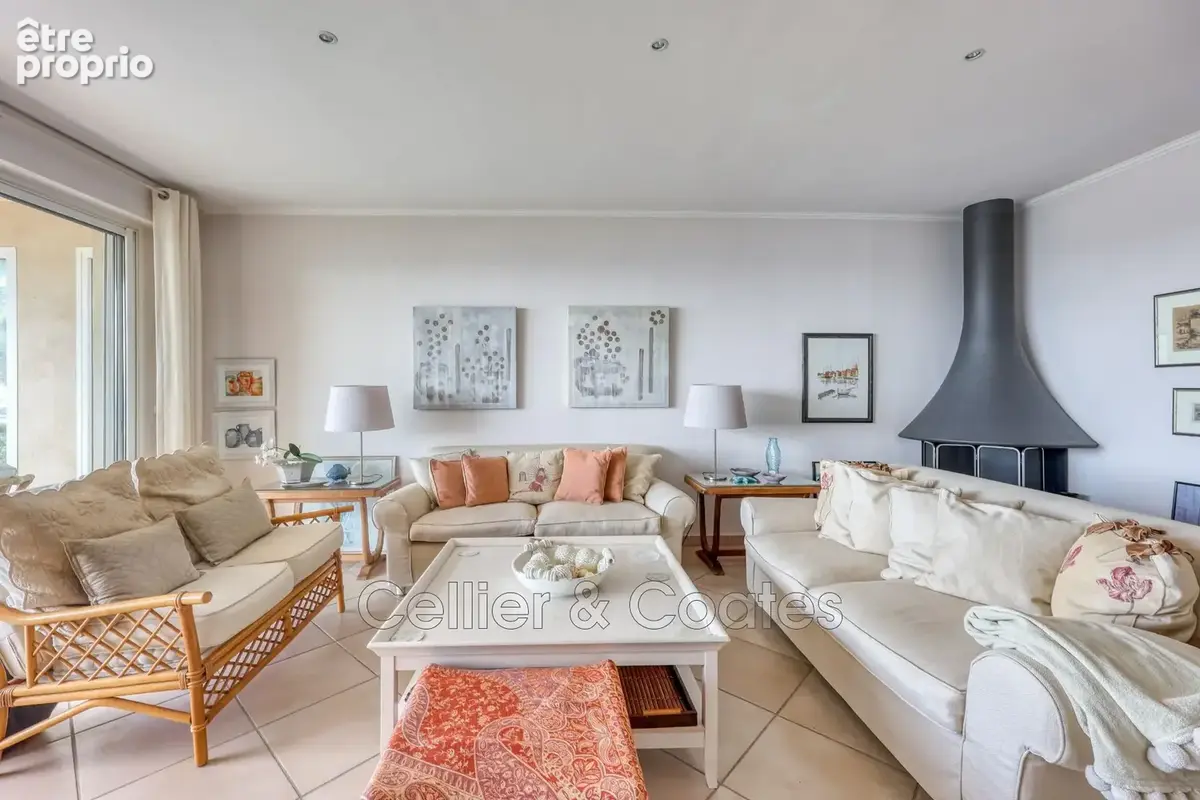 Maison 181 m² à Le Lavandou  - photo 3