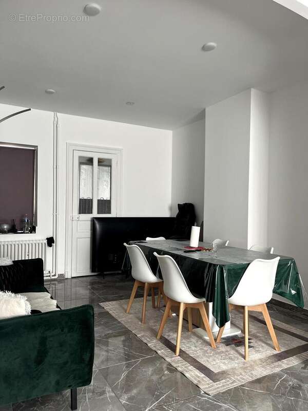 Photo 3 - Maison à SAINT-QUENTIN