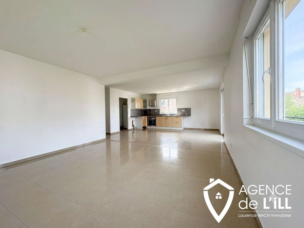 Appartement à CHATENOIS
