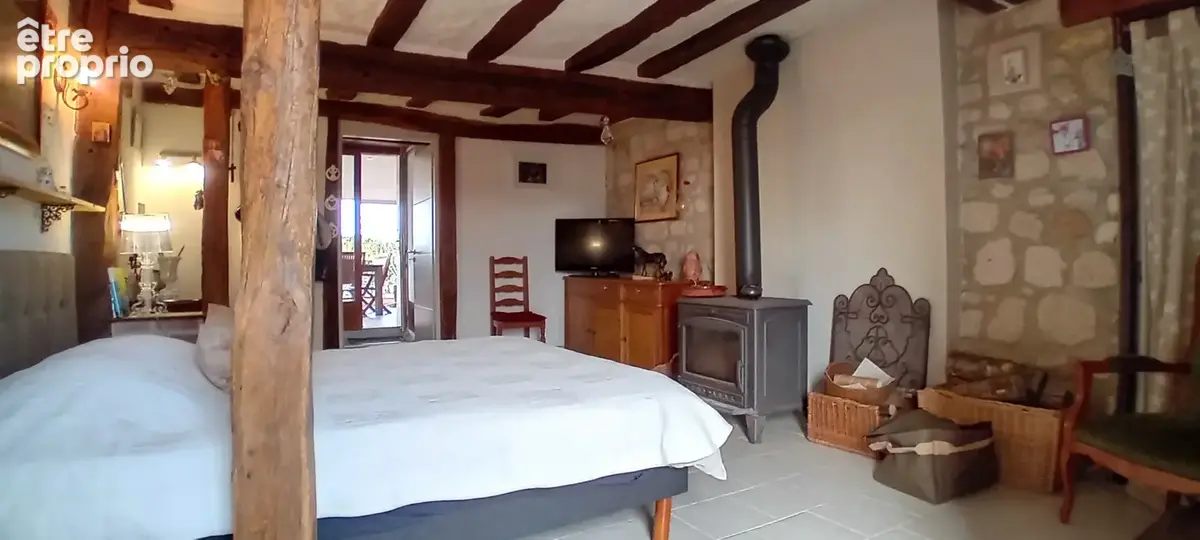Maison 7 pièces 235 m² à vendre à Saint-Epain (37800) - photo 9