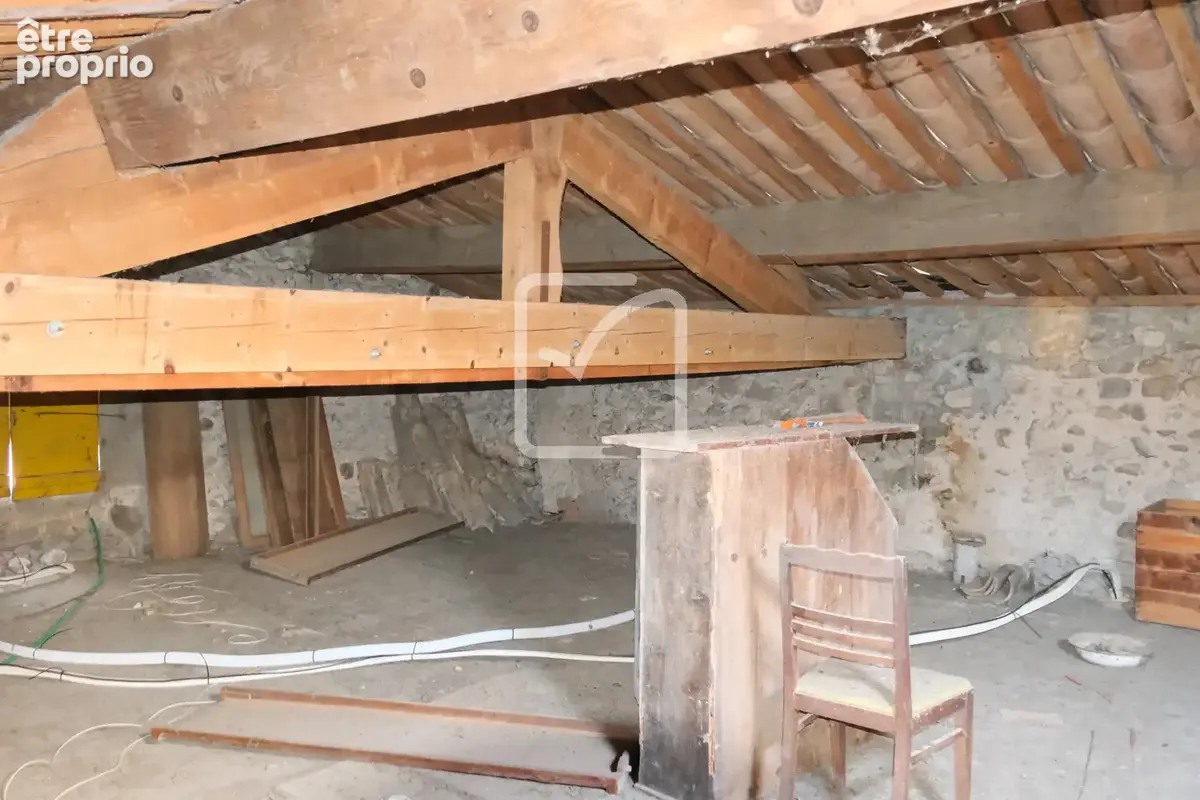 Maison 3 logements, terrasse, garage et place de parking - photo 22