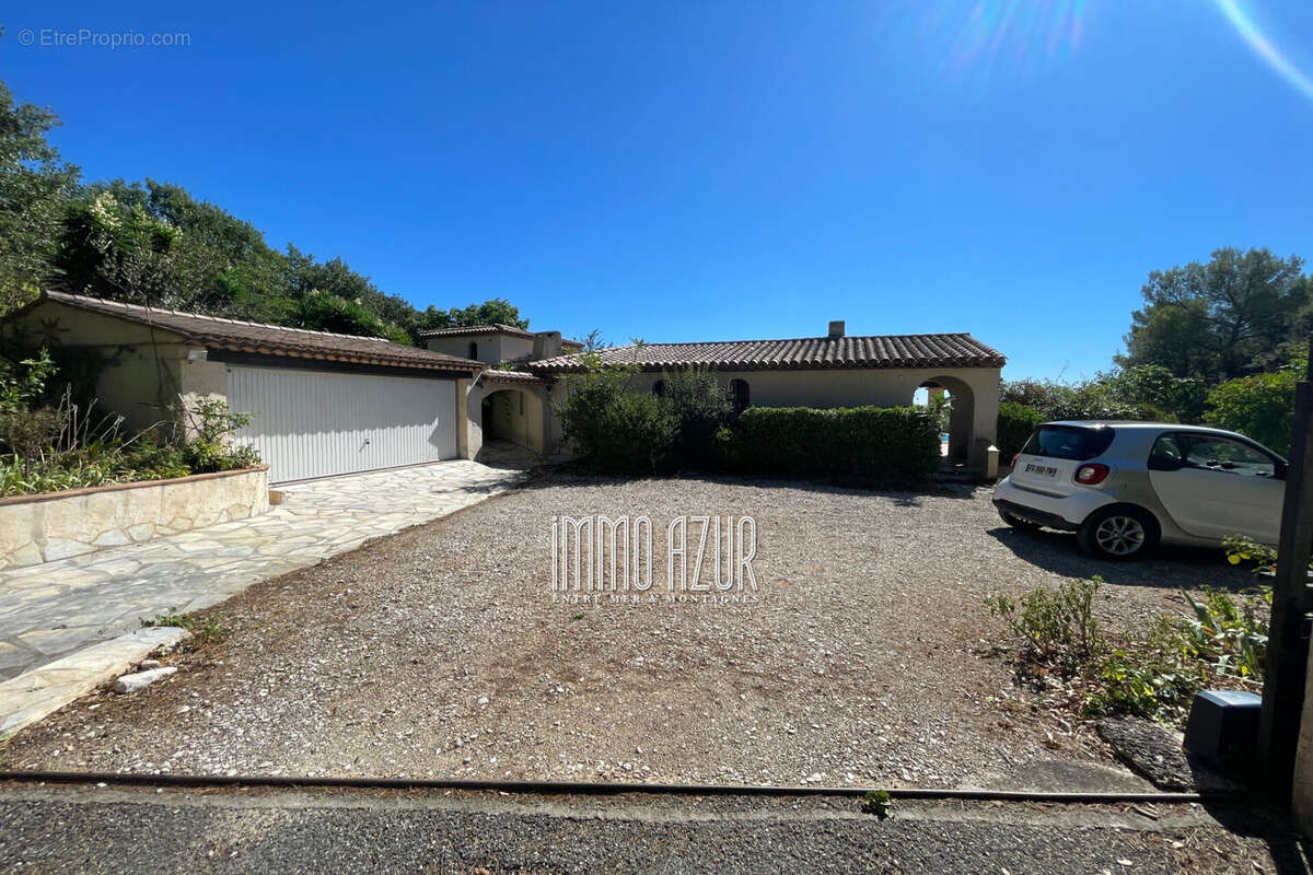 Maison 170 m² à Tourrettes-Sur-Loup  - photo 5
