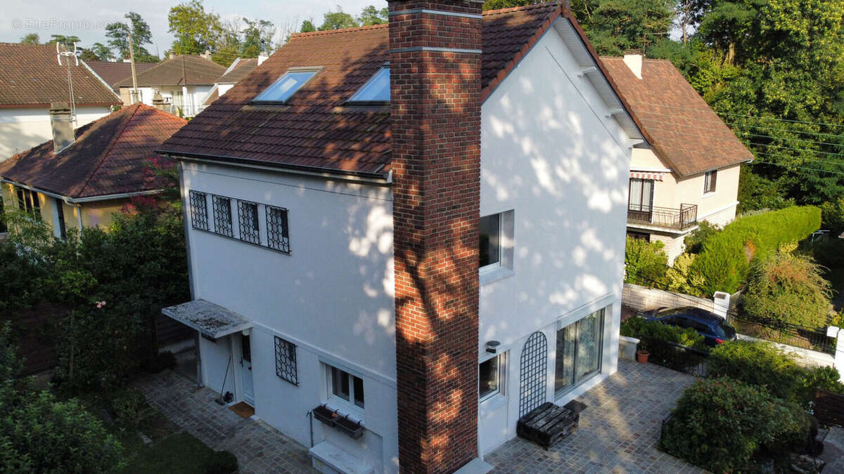 Maison à MONTMORENCY