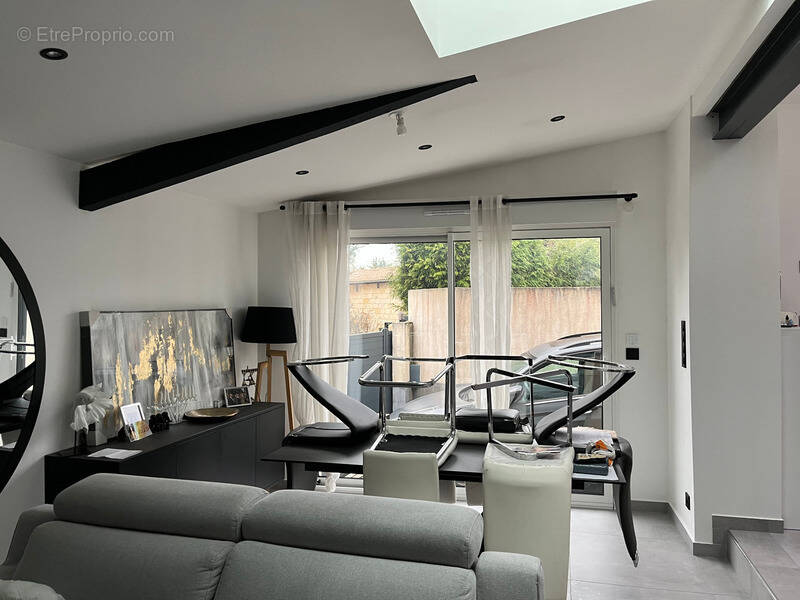 Maison à LES BILLAUX