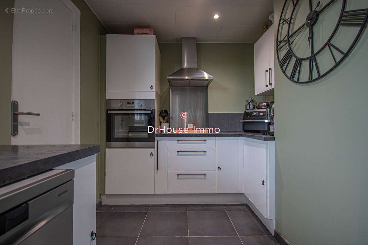 Appartement à IVRY-LA-BATAILLE