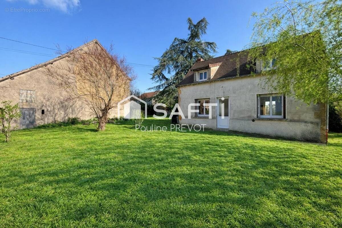 Photo 1 - Maison à POISSON