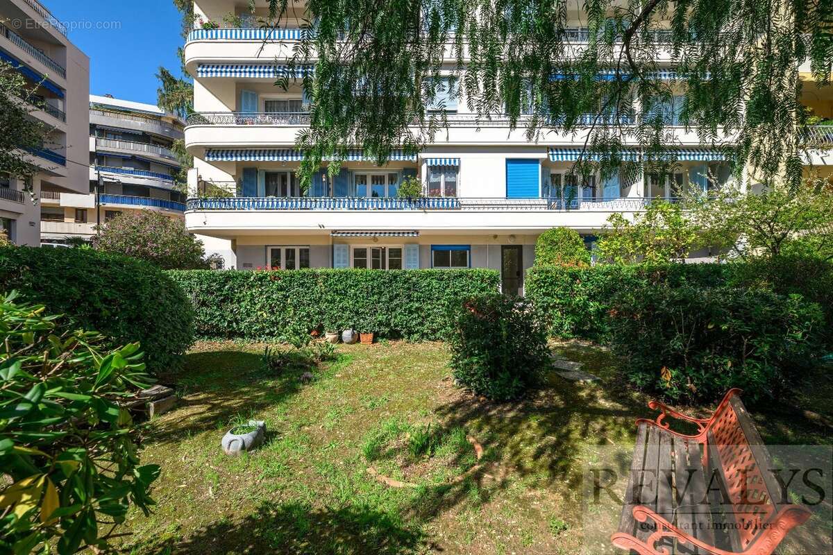 Appartement à BEAULIEU-SUR-MER