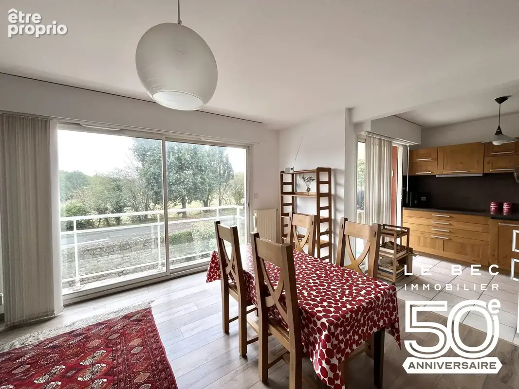 Appartement 3 pièces 61 m² à vendre à Vannes (56000) - photo 2