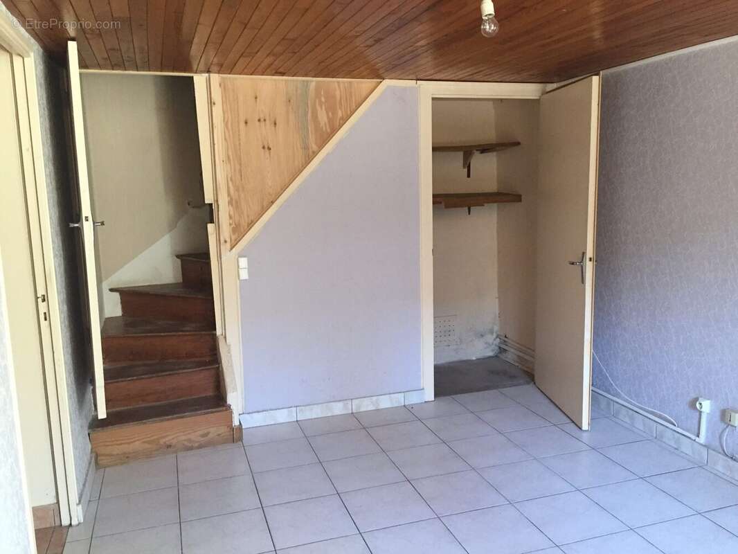 Maison à AIGUEPERSE