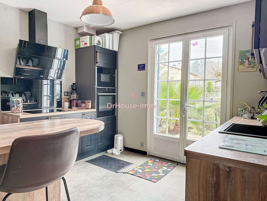 Maison à COULOUNIEIX-CHAMIERS