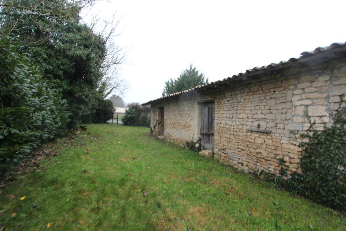 Maison à CHAURAY