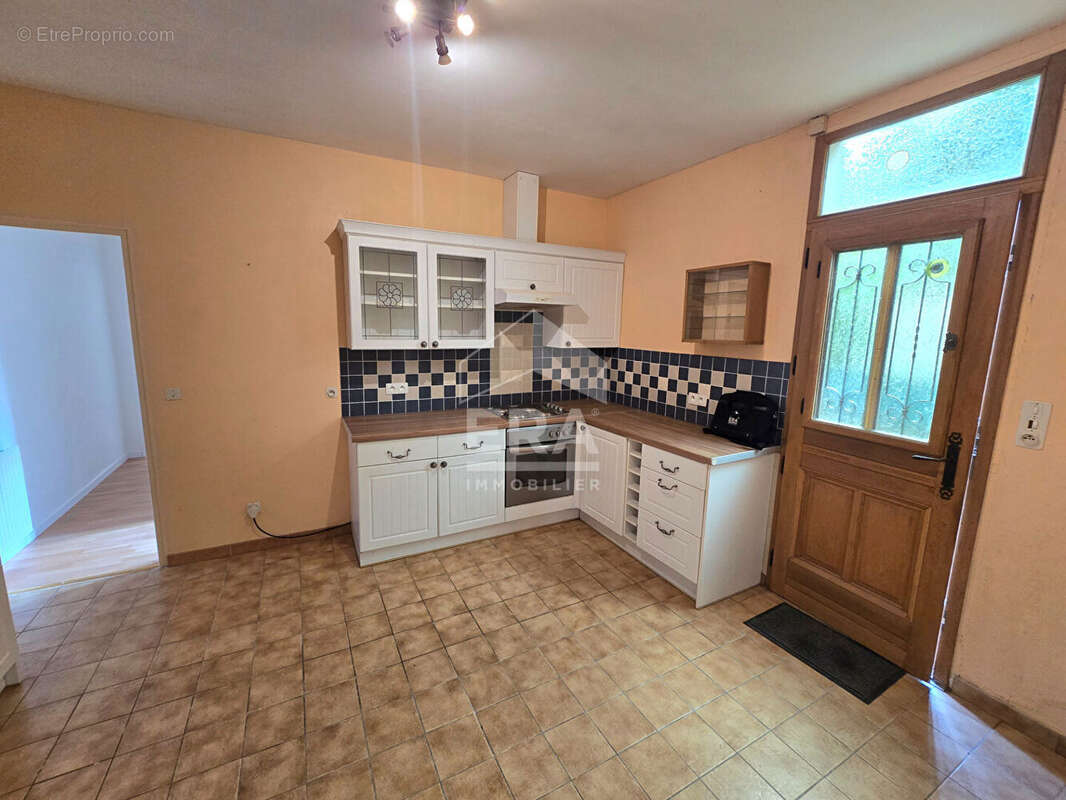 Maison 100m² à saint-laurent-des-hommes - photo 6