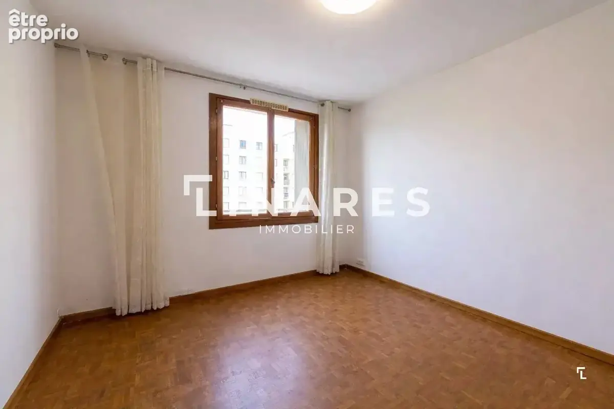 LE MÉDICIS - Appartement T4 de 75m2 - Balcon - Cave - 13003 DESIRE CLARY - photo 10