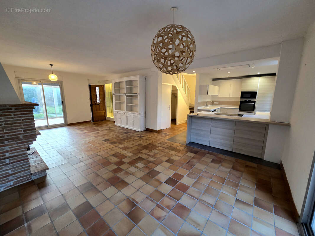 Maison familiale 173 m2 + Véranda   Jardin   Garage   Côte Pavée / Demoiselle   Toulouse - photo 2