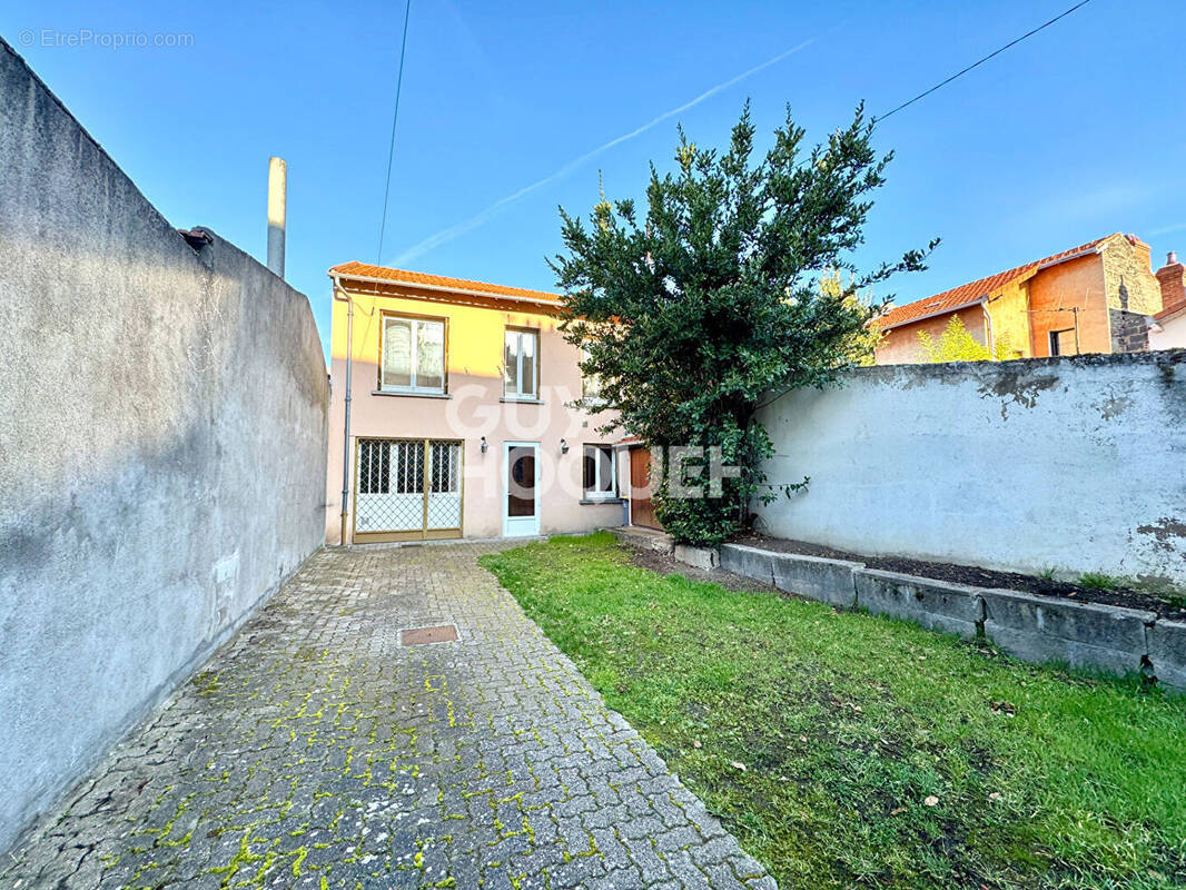 Maison à CLERMONT-FERRAND