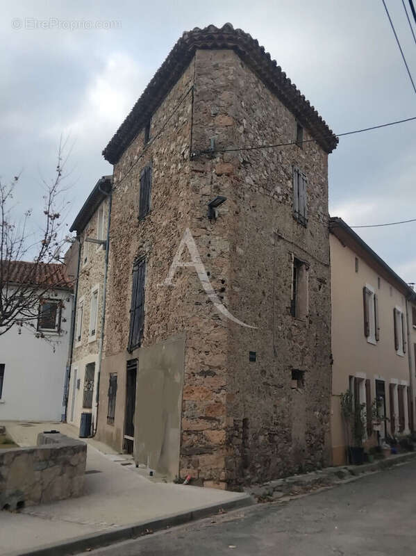 Maison à DAVEJEAN