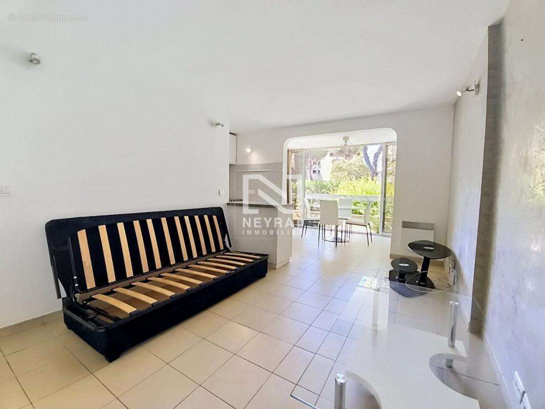 Appartement à FREJUS