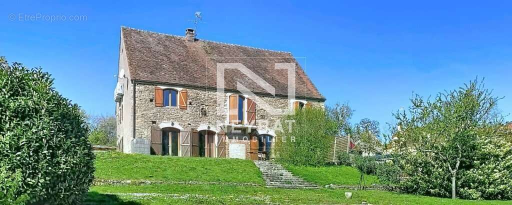 Maison à SEMUR-EN-AUXOIS