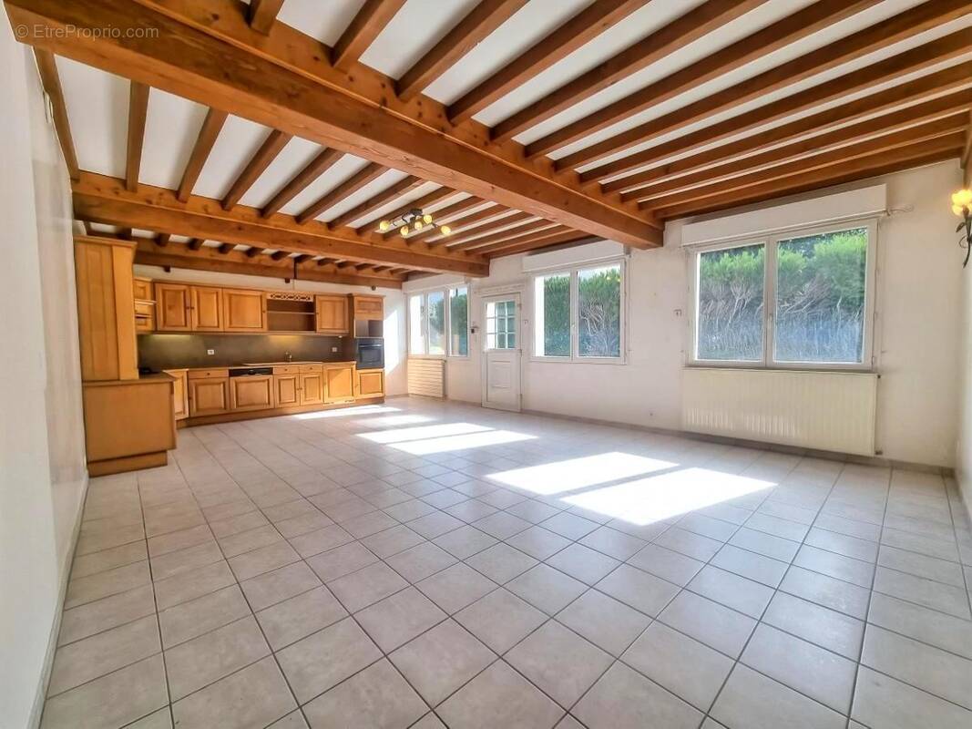 Appartement à VILLARS-LES-DOMBES