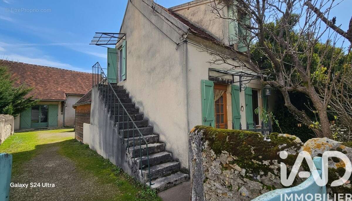 Photo 2 - Maison à VERNAIS