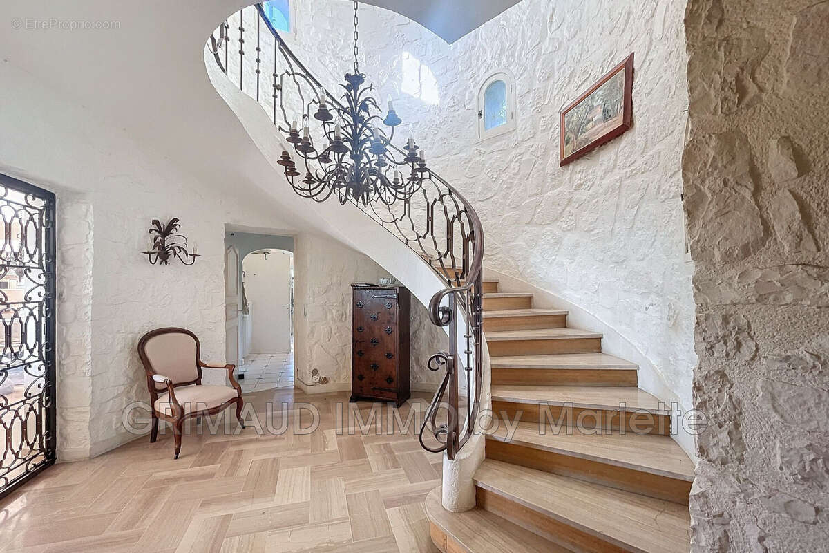 Maison à GRIMAUD