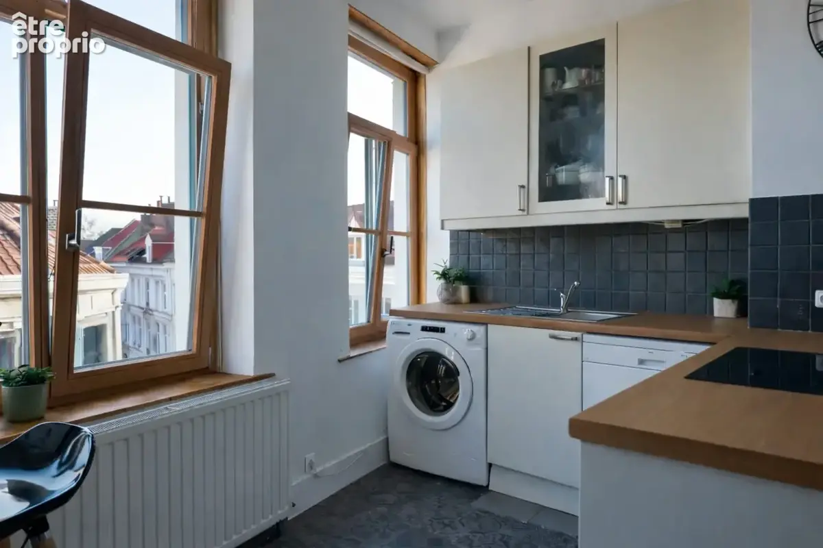 Appartement 68 m² à Lille  - photo 4