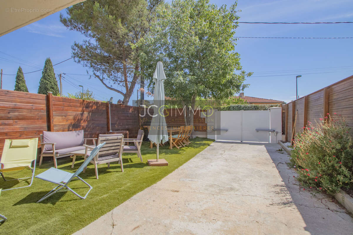 Villa T4 rénovée avec Jardin privatif - photo 11