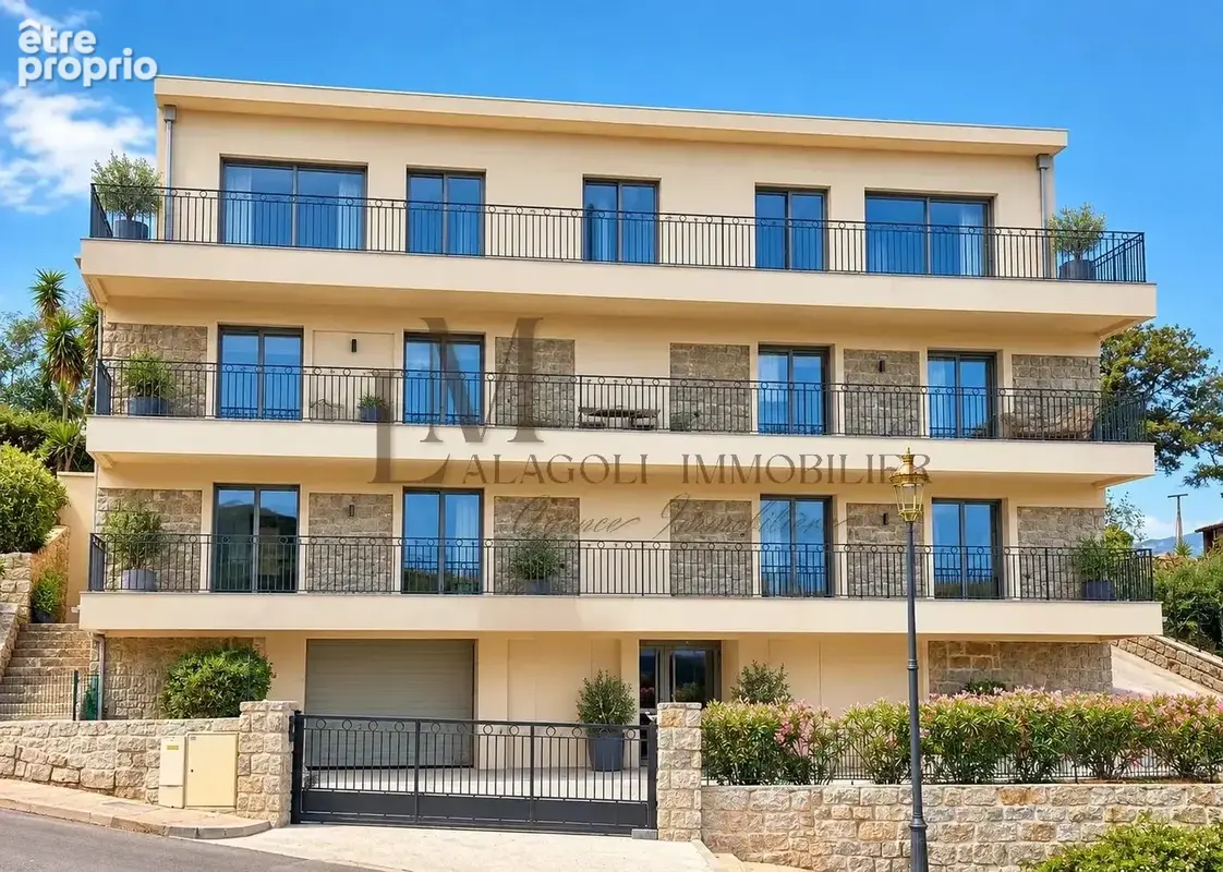 Appartement à PORTO-VECCHIO