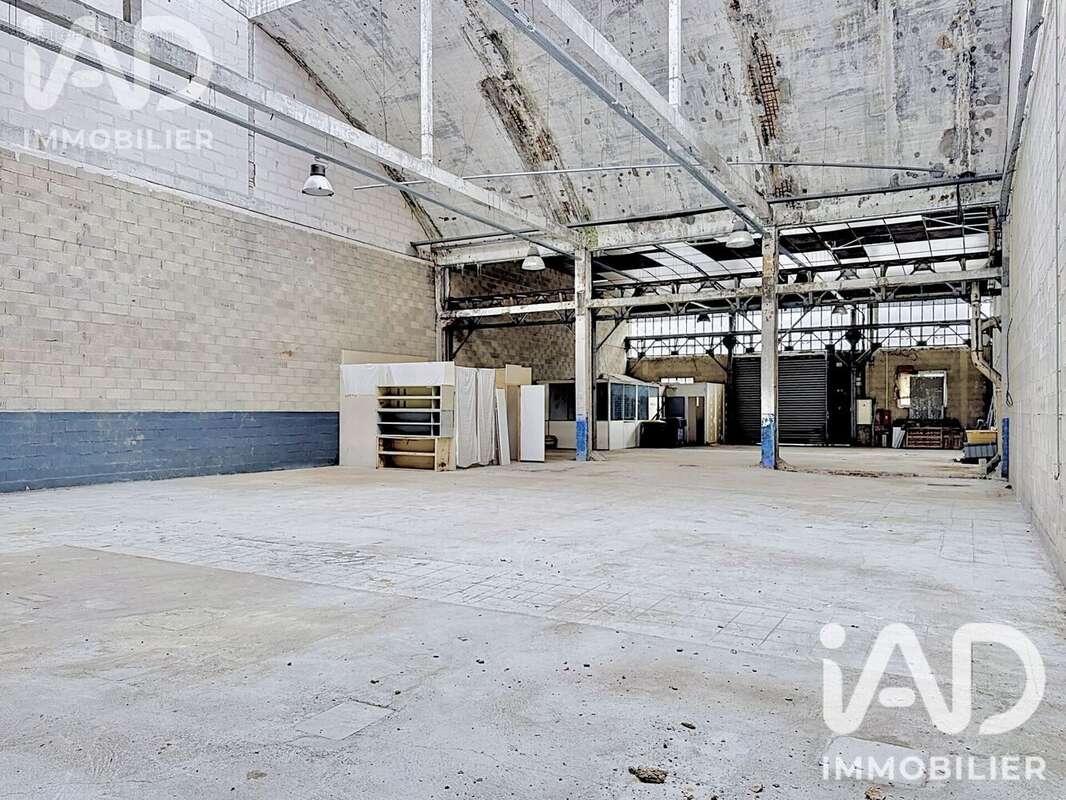 Commerce 575 m² à Pommeuse  - photo 4