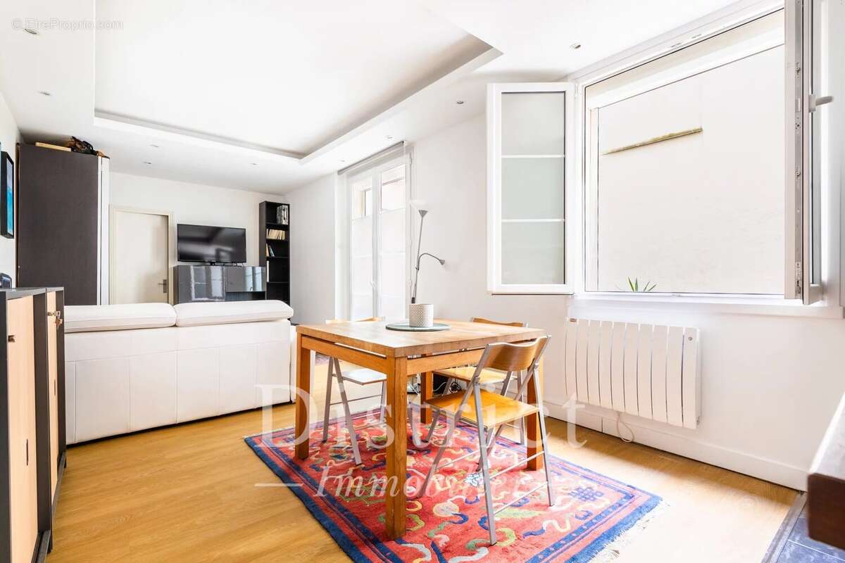 Paris 15e - Motte-Picquet / Emile Zola / Commerce  – Charmant studio 27 m² au calme en parfait état - photo 6