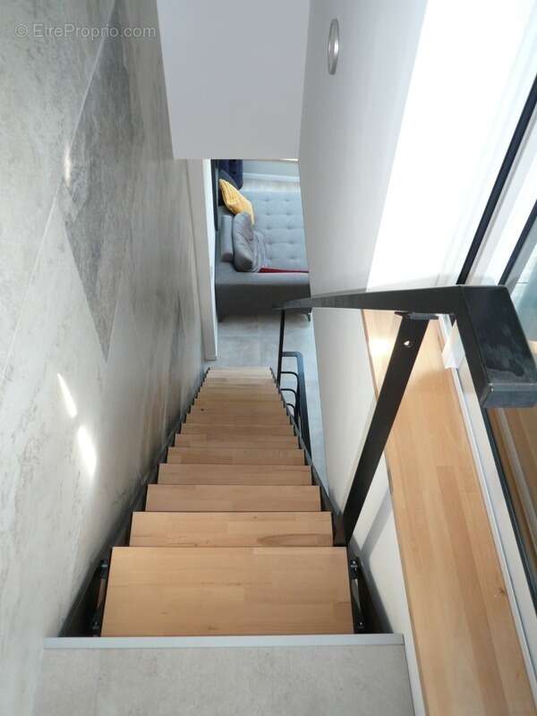  COGNAC A Vendre Superbe Maison de Ville Atypique  - photo 13