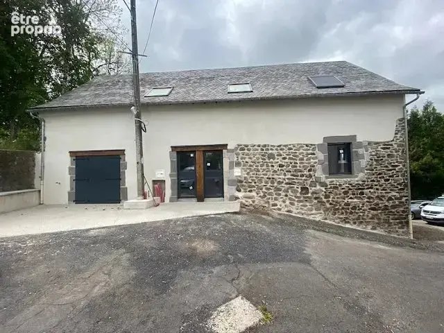 Maison 140 m² à vendre à Espinchal (63850) - photo 1