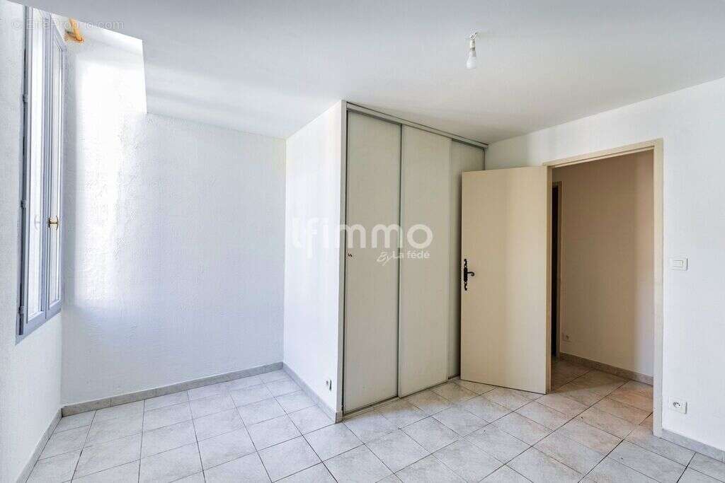 Appartement T3 et sa belle terrasse 13014 - photo 11