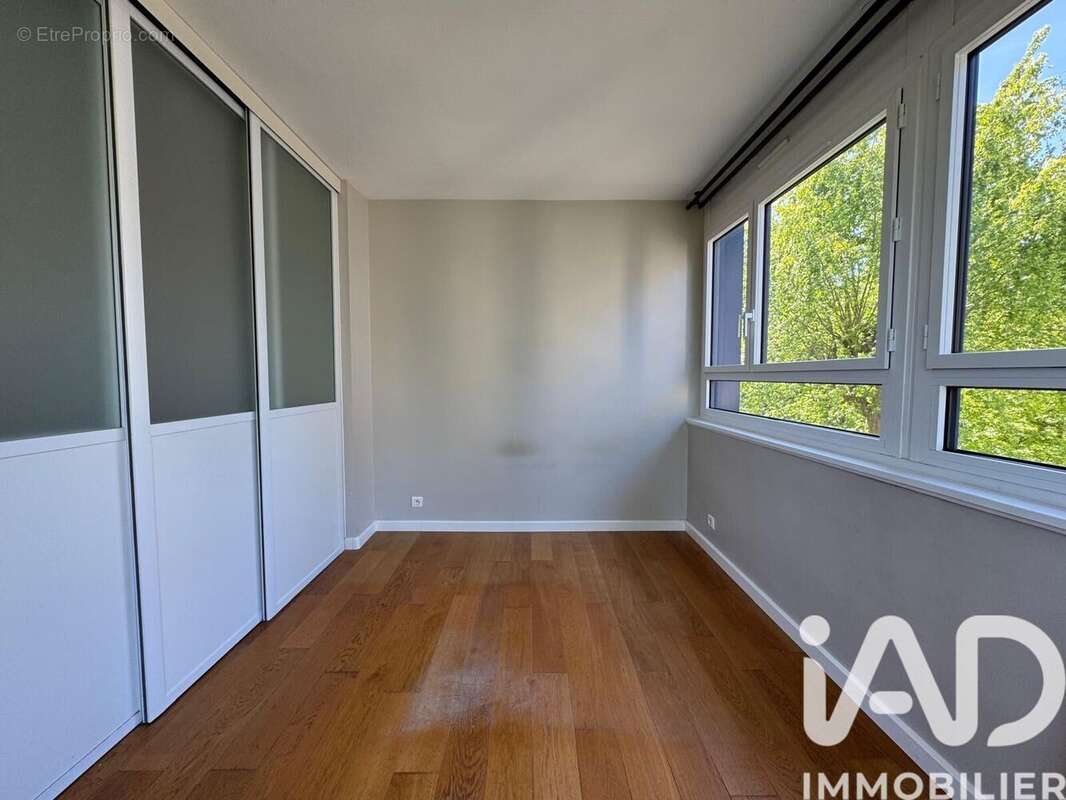 Photo 5 - Appartement à LOUVECIENNES