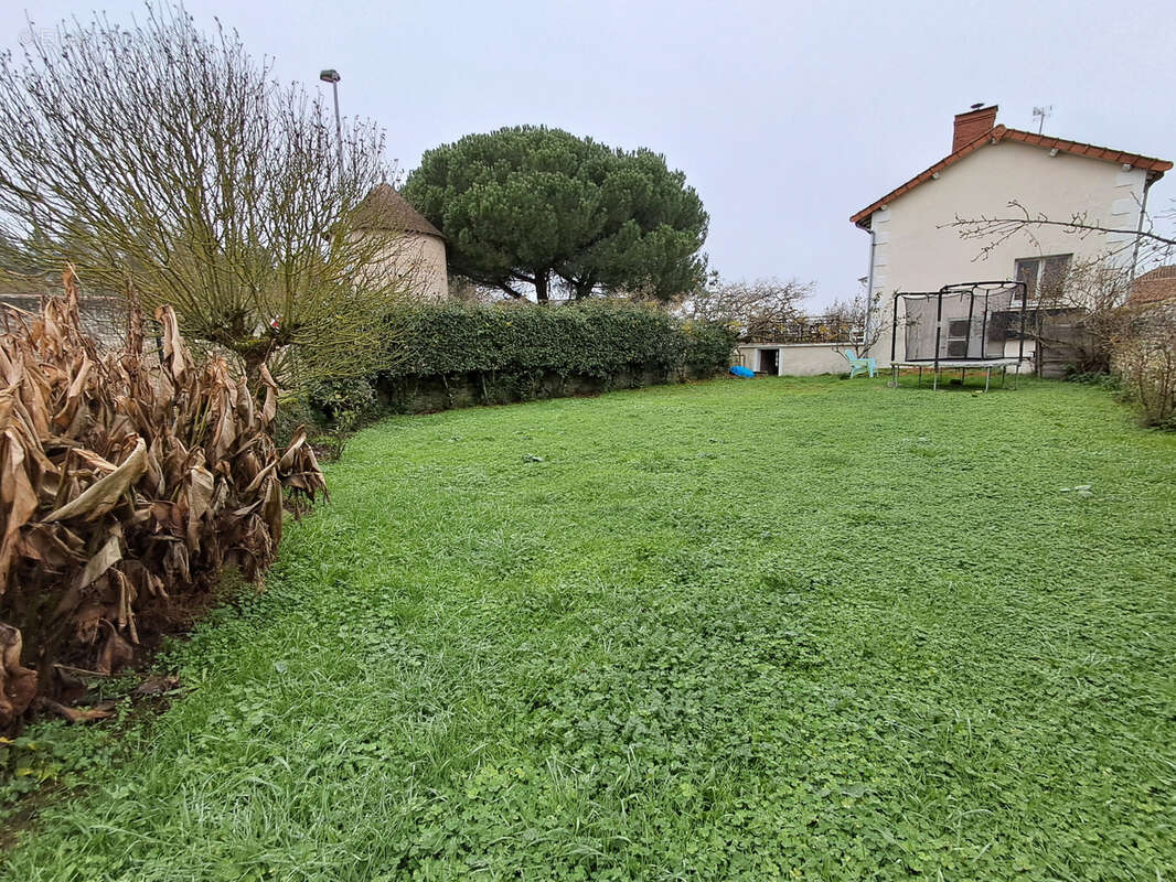 Maison à MARIGNY-BRIZAY