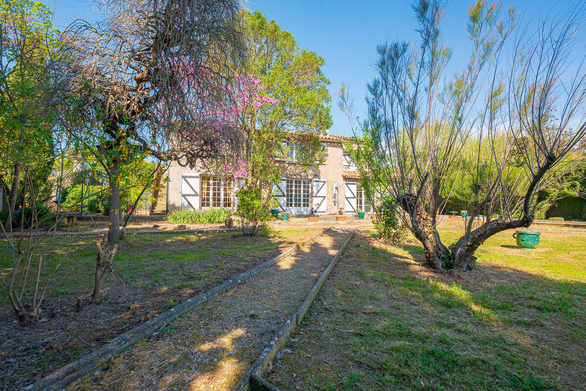 Maison à PEYRIAC-MINERVOIS