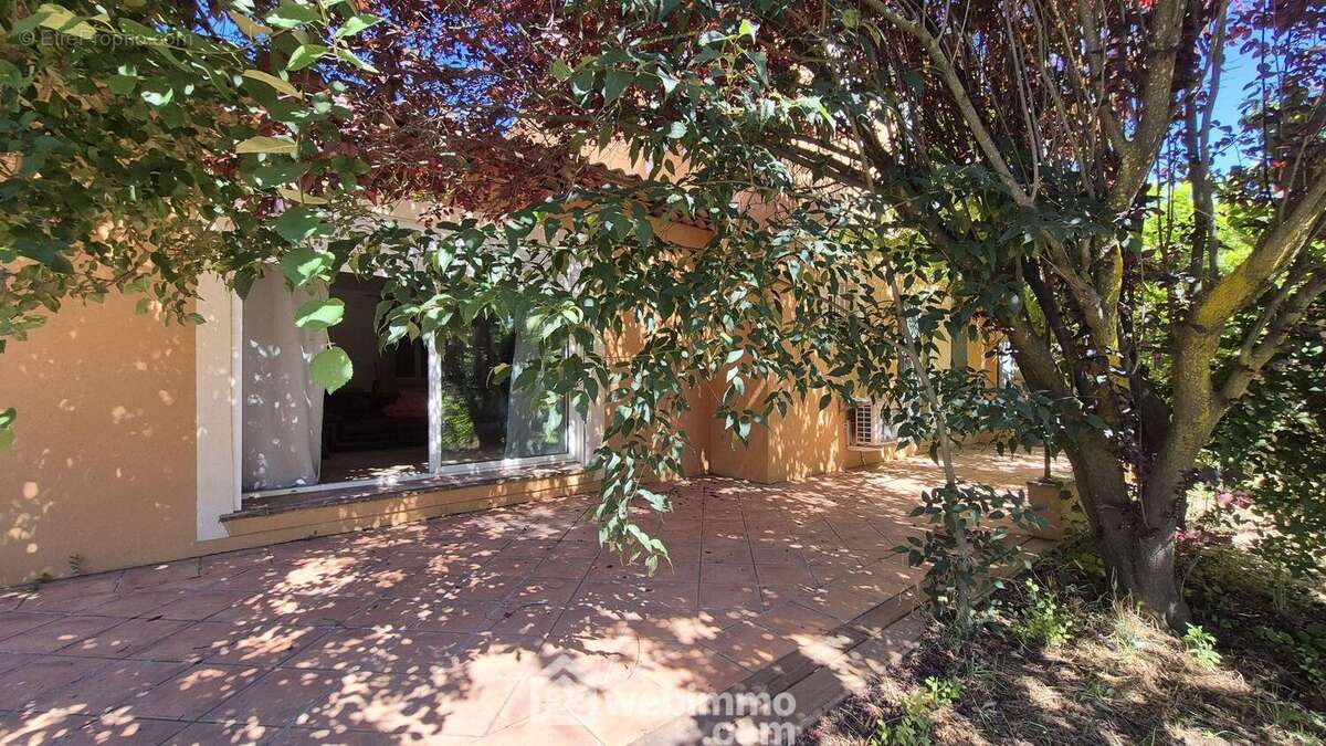Maison 140 m² à Gonfaron  - photo 26