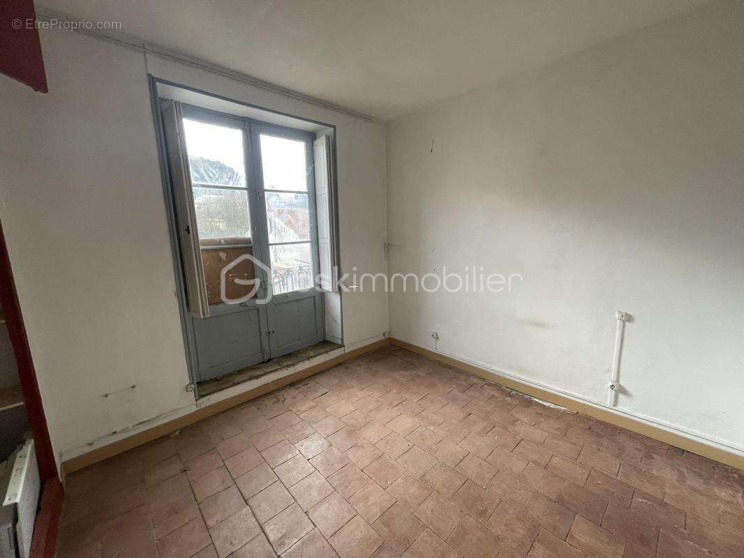 Appartement à SAINT-PONS-DE-THOMIERES