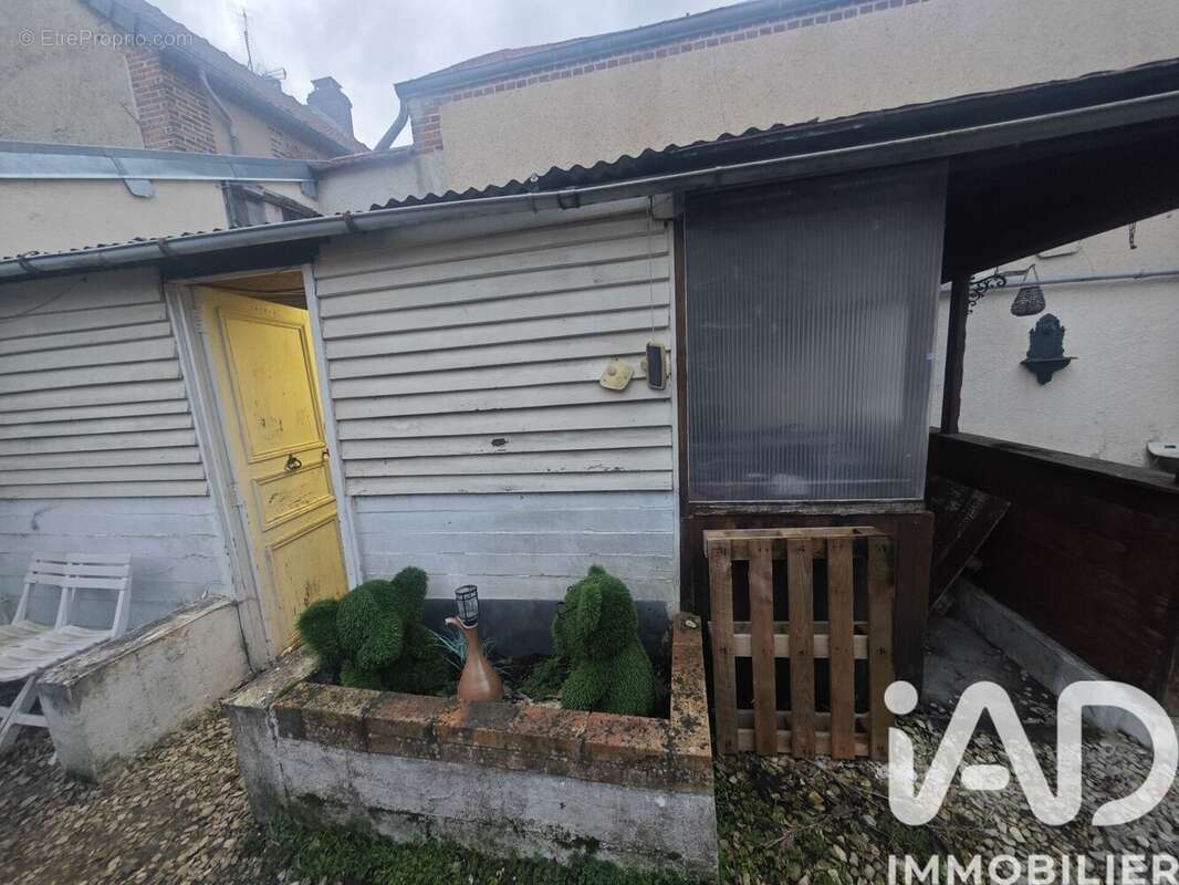 Photo 8 - Maison à ROMILLY-SUR-SEINE