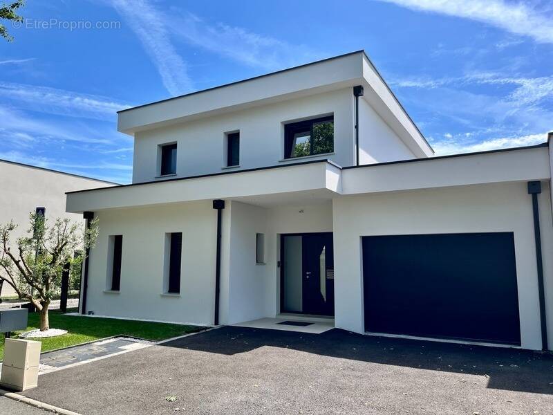 Maison à LE PLESSIS-GRAMMOIRE
