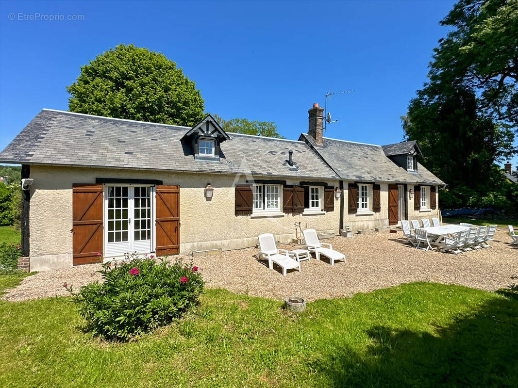 Maison à ETREPAGNY