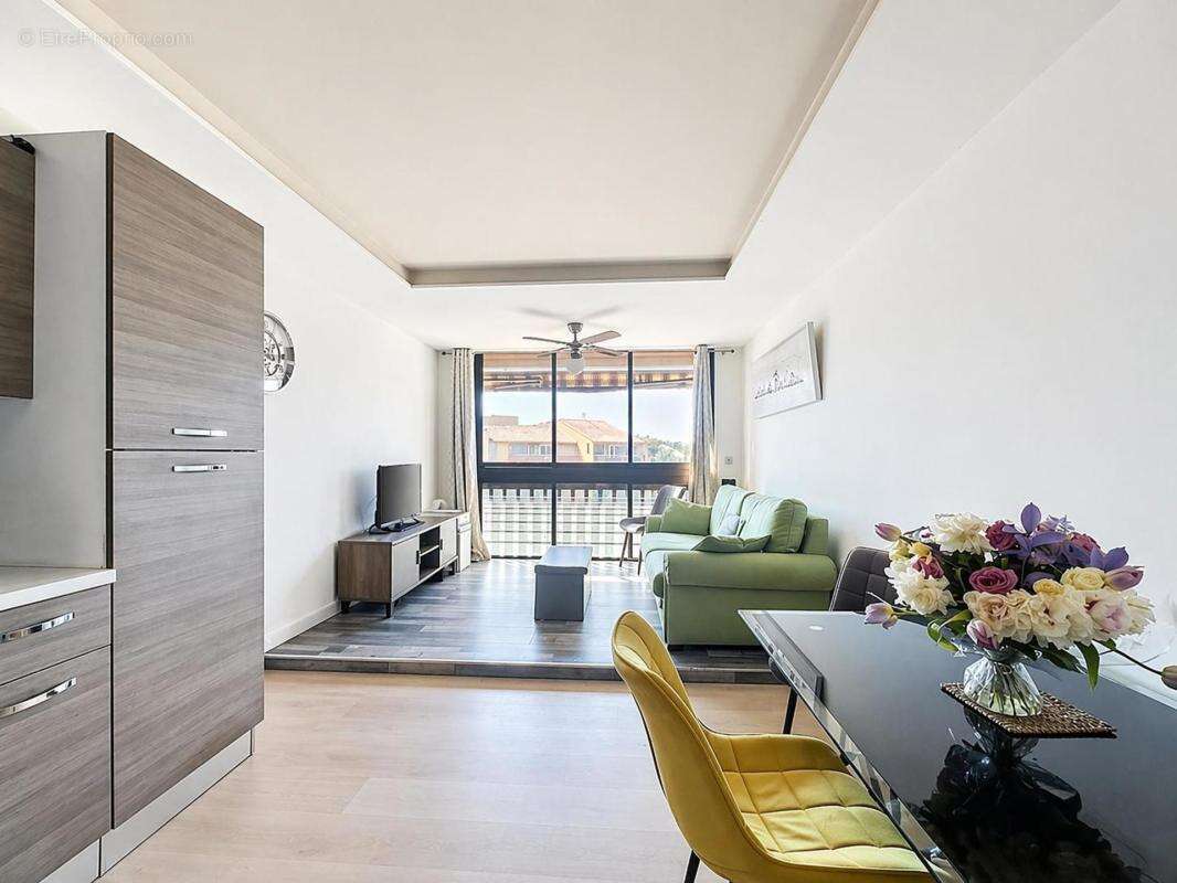 Appartement à FREJUS